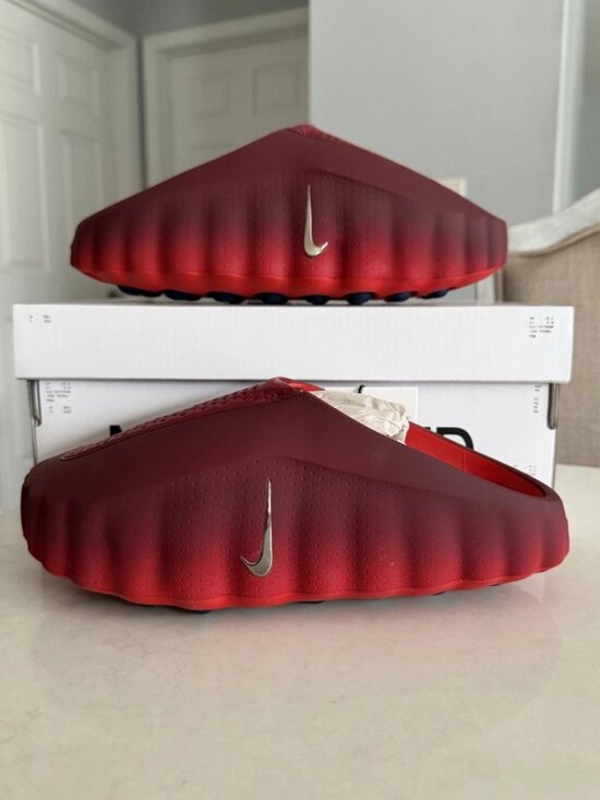 Nike Mind 001 (Red University)